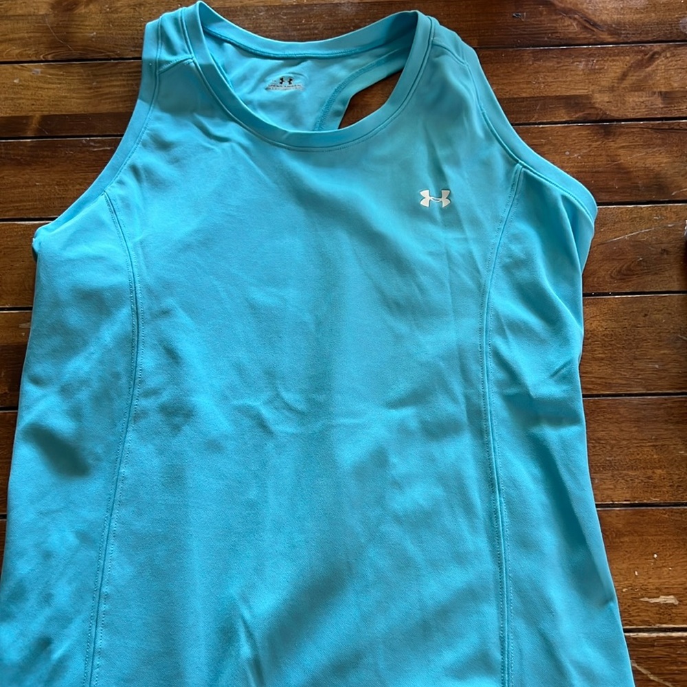 Under Armour racerback workout tank. Like new!